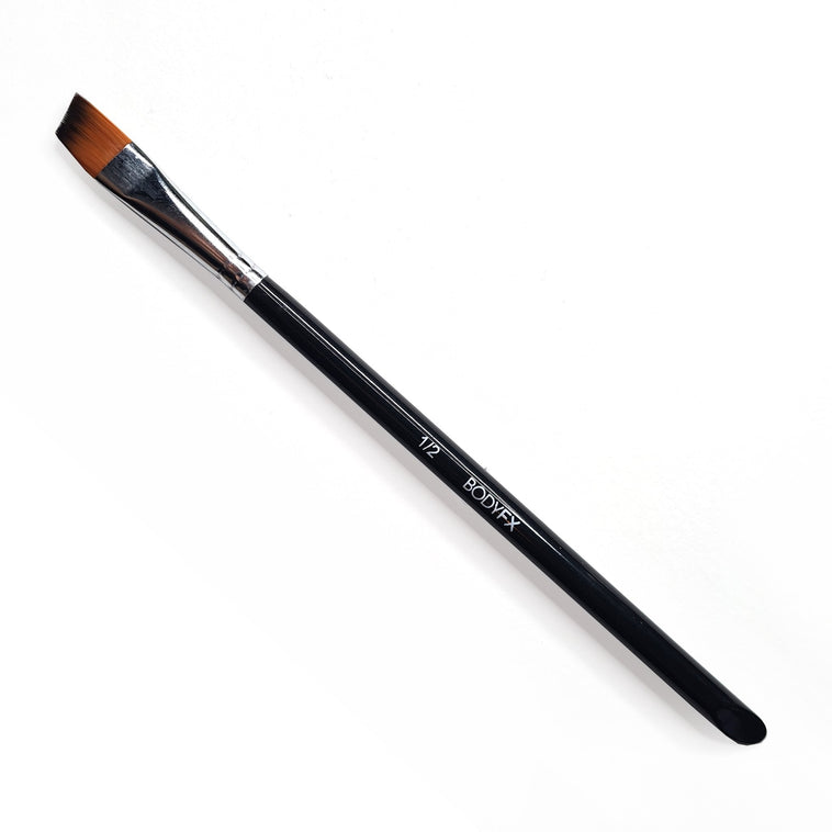 BODYFX ANGLE BRUSH 1/2 BODYFX ANGLE BRUSH 1/2